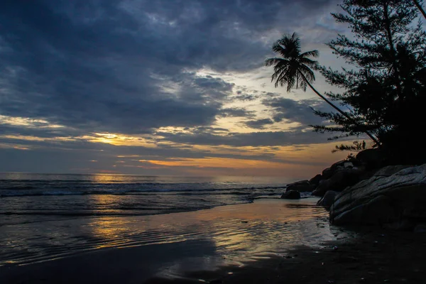 Belo Pôr Sol Nuvens Coloridas Oceano Índico — Fotografia de Stock