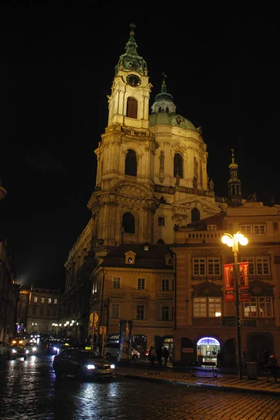 Çek Cumhuriyeti Prag Aralık 2015 Gece Sokakta Prag Yeni Yıl — Stok fotoğraf