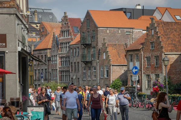 Gante Bélgica Agosto 2018 Gente Camina Por Parte Central Ciudad — Foto de Stock