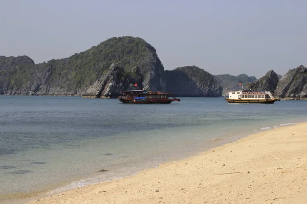 Baie Long Vietnam Janvier 2016 Célèbre Site Patrimoine Mondial Unesco — Photo