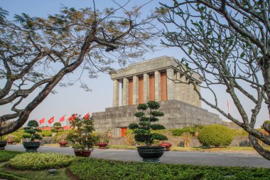 Ho Chi Minh, Vietnam - 12 Şubat 2017: Ho Chi Minh Mausoleum Hanoi, Vietnam için Ba Dinh meydanında