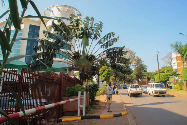 Kampala Uganda Januar 2015 Byens Forretningssenter Gate Med Tre Håndflateform – stockfoto