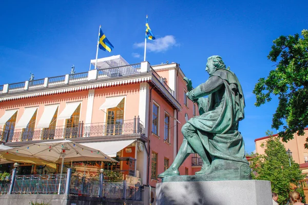 ストックホルム スウェーデン 2016年6月22日 スカンディナヴィアの首都ストックホルムの中心部にある観光地区 ガムラ の通り 北欧古典建築 — ストック写真