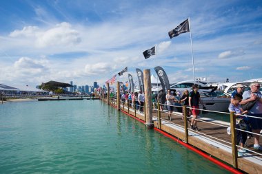 ABD, Florida, Miami - 17 Şubat 2017: Miami Uluslararası Boat Show, Downtown Miami, Key Biscayne