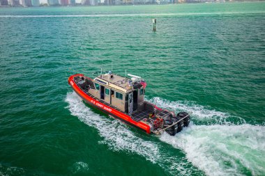 ABD, Florida, Miami - 17 Şubat 2017: Miami Uluslararası Boat Show, Downtown Miami, Key Biscayne