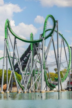 Roller coaster Hulk evrensel adalarda macera Tema parkı Universal Orlando Resort Orlando, Florida, ABD