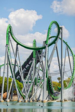 Roller coaster Hulk evrensel adalarda macera Tema parkı Universal Orlando Resort Orlando, Florida, ABD