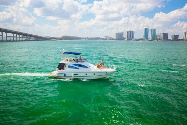 Usa Florida Miami Febrero 2017 Miami International Boat Show Centro — Foto de Stock