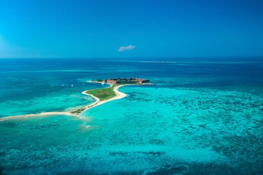 İç savaş Fort Jefferson ve Kuru Tortugas Milli Parkı, Florida, ABD Meksika Körfezi havadan görünümü