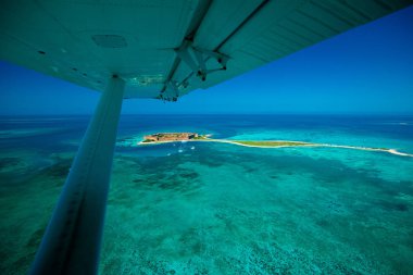 İç savaş Fort Jefferson ve Kuru Tortugas Milli Parkı, Florida, ABD Meksika Körfezi havadan görünümü