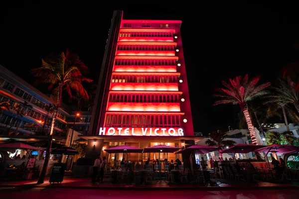 Vista Noturna Street Ocean Drive Art Deco Building Praia Miami — Fotografia de Stock