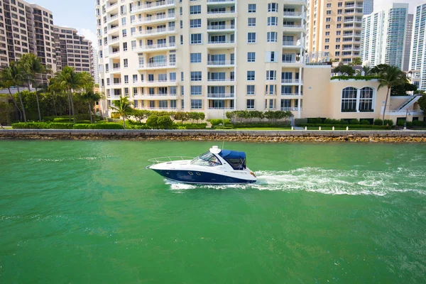 Usa Florida Miami Febrero 2017 Miami International Boat Show Centro — Foto de Stock