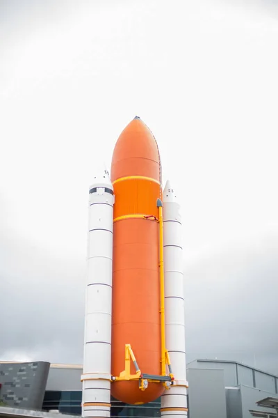Orange Raket Kennedy Space Center Florida Usa — Stockfoto