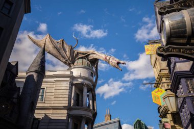 Orlando, Amerika Birleşik Devletleri - 11 Şubat 2017: Harry Potter Universal Studios Dragon'da