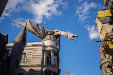 Orlando, Amerika Birleşik Devletleri - 11 Şubat 2017: Harry Potter Universal Studios Dragon'da