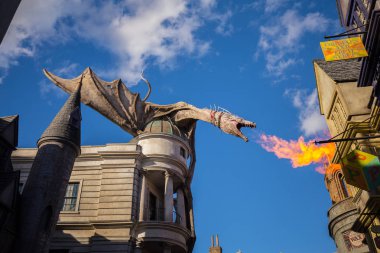 Orlando, Amerika Birleşik Devletleri - 11 Şubat 2017: Harry Potter Universal Studios Dragon'da