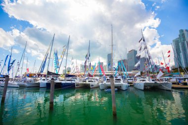 ABD, Florida, Miami - 17 Şubat 2017: Miami Uluslararası Boat Show, Downtown Miami, Key Biscayne