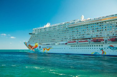 Cruise port Miami Florida, ABD üzerinden Atlantik Okyanusu yüzen gemi