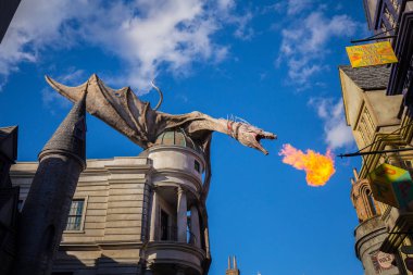 Orlando, Amerika Birleşik Devletleri - 11 Şubat 2017: Harry Potter Universal Studios Dragon'da