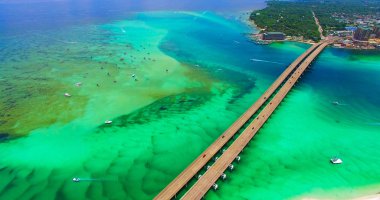 Köprü havadan görünümü üzerinde cahil Beach, Panama City Florida, Amerika Birleşik Devletleri 