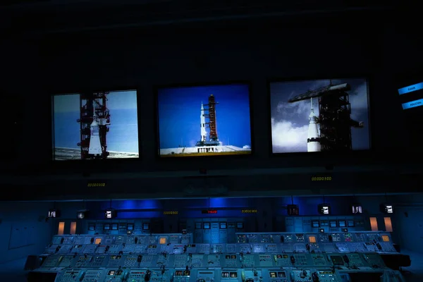 Screens Excursion Tour Kennedy Space Center Florida Usa — Stock Photo, Image