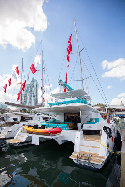 Usa Florida Miami Febrero 2017 Miami International Boat Show Centro — Foto de Stock