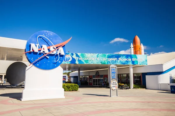 Cohete Naranja Nasa Firman Centro Espacial Kennedy Florida —  Fotos de Stock