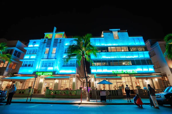 Nacht Ansicht Der Straße Ocean Drive Art Deco Gebäude Miami — Stockfoto
