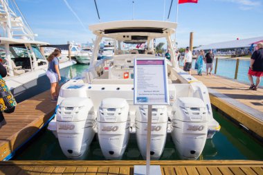 ABD, Florida, Miami - 17 Şubat 2017: Miami Uluslararası Boat Show, Downtown Miami, Key Biscayne