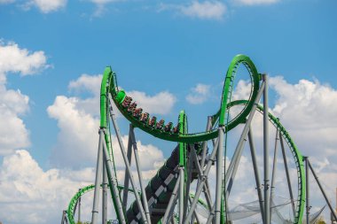 Roller coaster Hulk evrensel adalarda macera Tema parkı Universal Orlando Resort Orlando, Florida, ABD