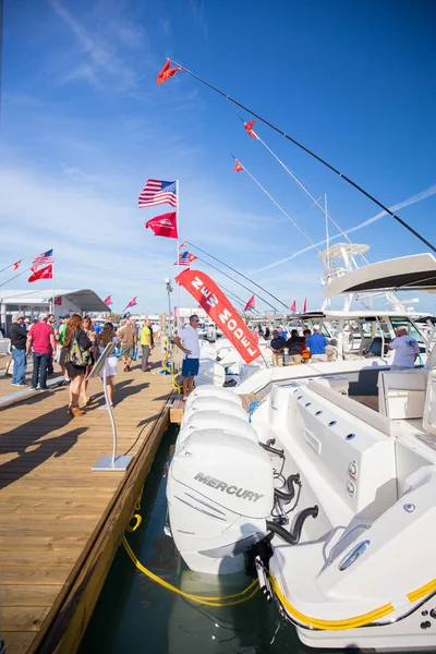 Usa Florida Miami Febrero 2017 Miami International Boat Show Centro — Foto de Stock