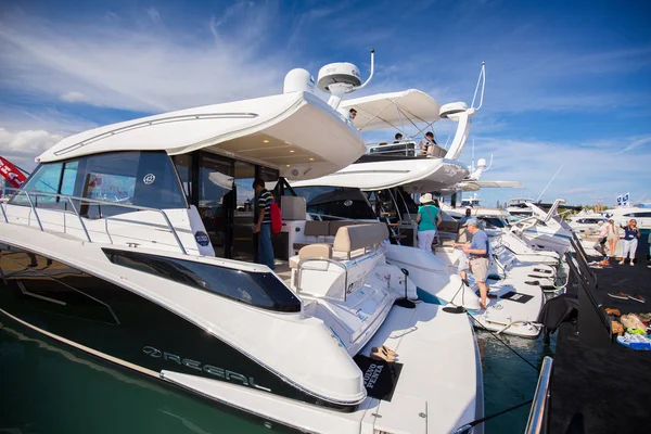 Usa Florida Miami Febrero 2017 Miami International Boat Show Centro — Foto de Stock