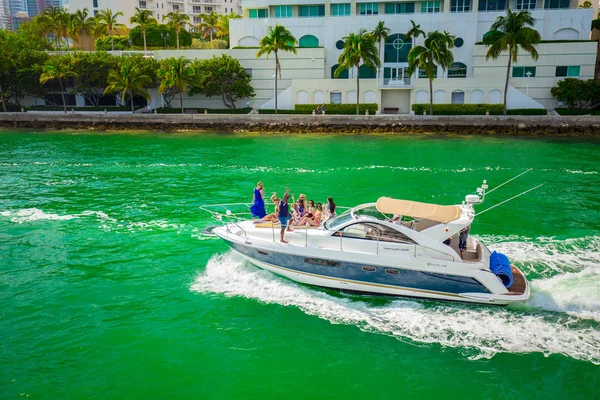 Usa Florida Miami Febrero 2017 Miami International Boat Show Centro — Foto de Stock