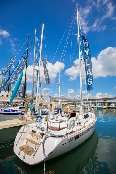 Usa Florida Miami Febrero 2017 Miami International Boat Show Centro — Foto de Stock