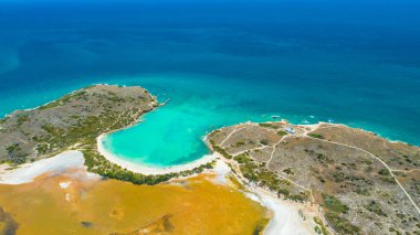 Punta Jaguey, Porto Riko Playa Sucia plaj ve Tuz göllerhavadan görünümü