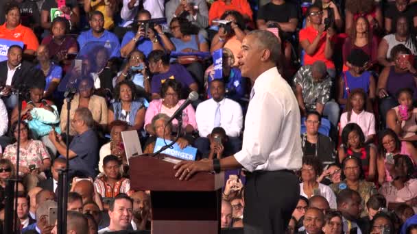 フロリダ州 アメリカ合衆国 2016年10月20日 アメリカバラク オバマ大統領がフロリダ記念大学の学生と会談 大統領候補ヒラリー クリントンを代表してスピーチ — ストック動画
