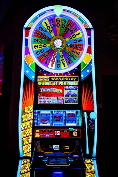 Estados Unidos Nevada Las Vegas Junio 2019 Colorful Slot Machine — Foto de Stock