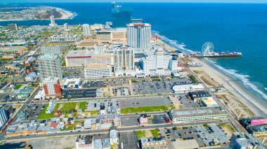 Atlantic City Boardwalk Ve Çelik İskelehavadan Görünümü. New Jersey'de. Abd.