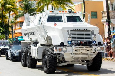 Abd. Florida. Miami Sahili. Nisan 2019: South Beach'te eşcinsel geçit töreni