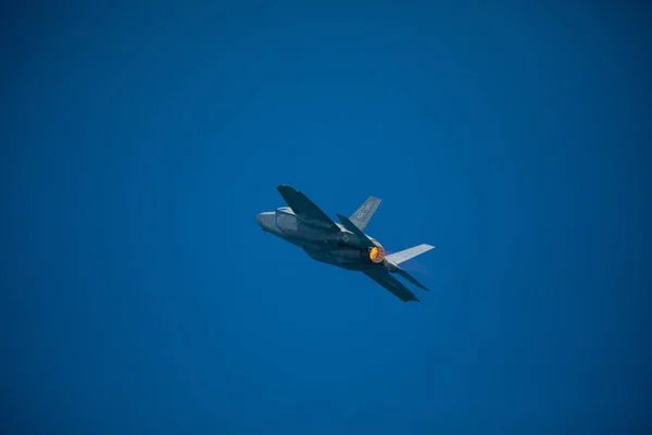 Estados Unidos Florida Miami Beach Mayo 2019 Lightning Vuelo Demonstración —  Fotos de Stock