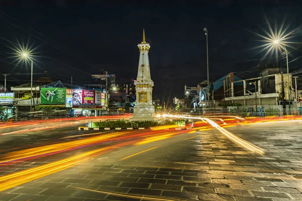 Yogyakarta Indonésie Octobre 2018 Circulation Nocturne Monument Tugu Jogja Ville — Photo