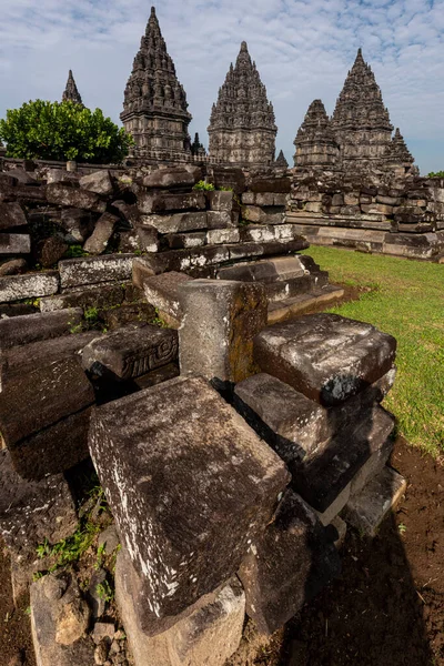 Templo Prambanan Rocas Colapsadas Vista Terraza Antigua Yogyakarta —  Fotos de Stock