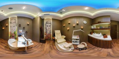 Minsk, Beyaz Rusya - 5 Aralık 2013: Tam 360 panorama şık güzellik salonu içinde küresel projeksiyon equirectangular. Fotogerçekçi Vr içeriği