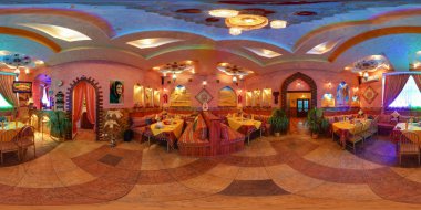 Grodno, Belarus - 12 Ekim 2011: Tam 360 panorama Suriye nargile cafe Sahara küresel projeksiyon equirectangular