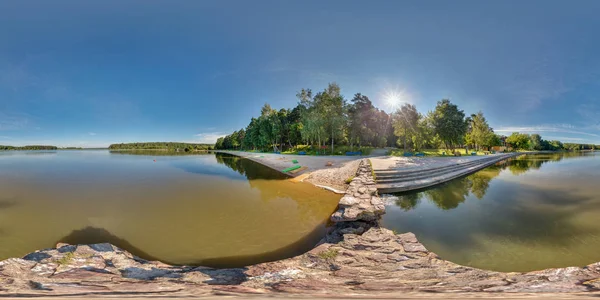 Panorama Esférico Equirectangular Completo 360 Del Lago Por Mañana — Foto de Stock