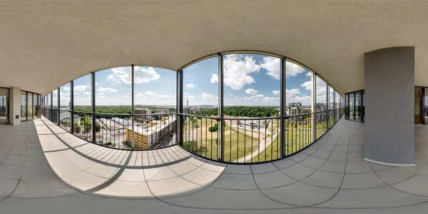 Pełny 360 Panorama Kuliste Równoodległościowe Skybox Dla Treści Widok Balkonu — Zdjęcie stockowe