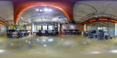 Minsk, Beyaz Rusya - 10 Kasım 2015: iç lüks şık çalışma odasında modern coworking içinde. Eşit aralıklı dikdörtgen küresel projeksiyon tam 360 derece seamless panorama