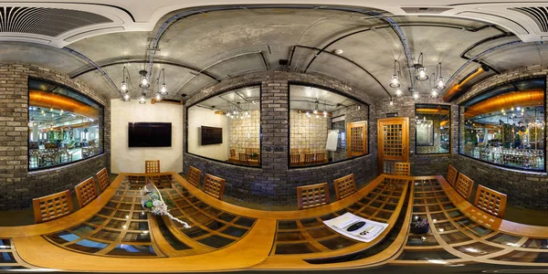 Minsk, Beyaz Rusya - 11 Kasım 2015: içinde iç modern toplantı odasının şık coworking. Eşit aralıklı dikdörtgen küresel projeksiyon tam 360 derece seamless panorama