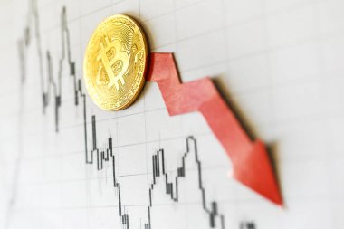 Amortisman sanal para bitcoin. Döviz kurunu Amortisman. Kırmızı ok ve kağıt Forex Altın Bitcoin merdiven arka plan grafik. Cryptocurrency amortisman kavramı.