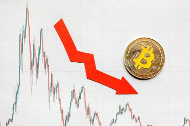 Amortisman sanal para bitcoin. Döviz piyasası arka plan üzerinde kırmızı ok ve kağıt forex grafik Endeksi derecelendirmesini üzerinde gümüş Bitcoin inmek. Cryptocurrency amortisman kavramı.